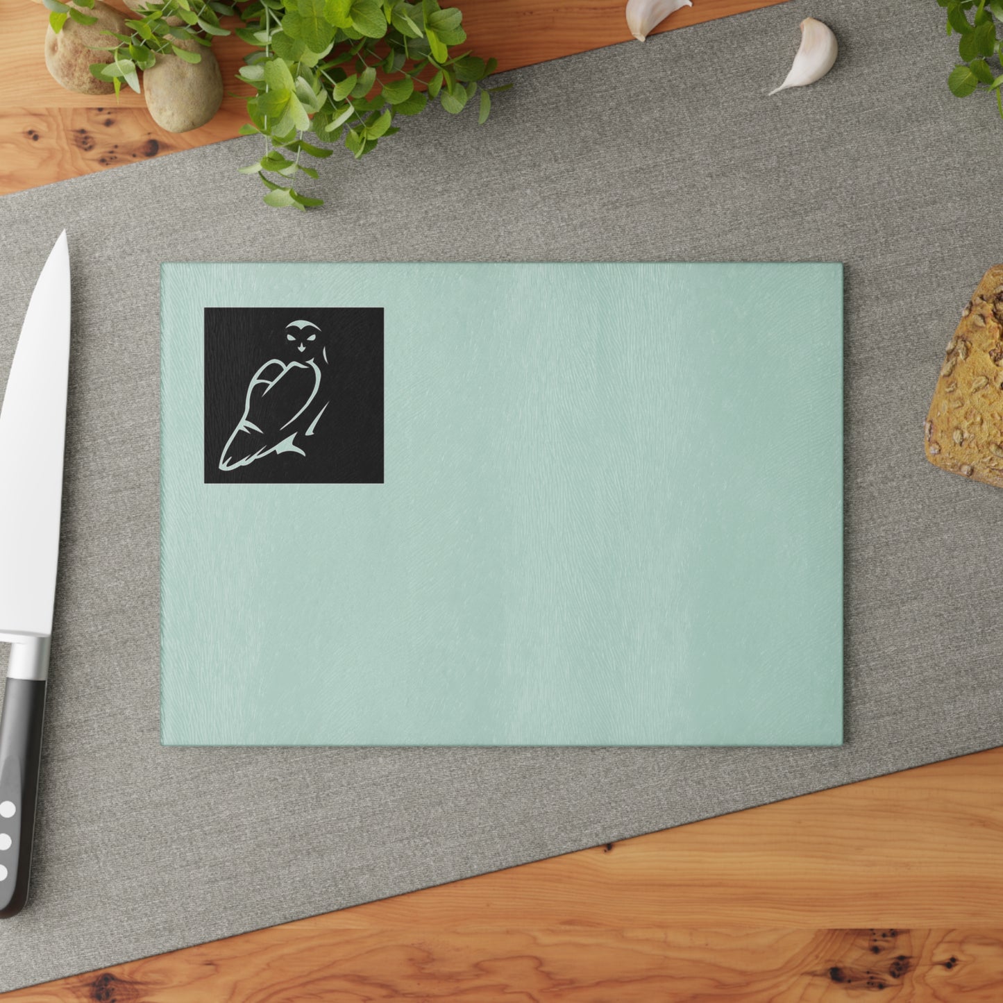 Elegant Glass Cutting Board with Owl Design | Kitchen Decor, Gift for Chefs, Housewarming, Wedding, Bird Lover's Gift