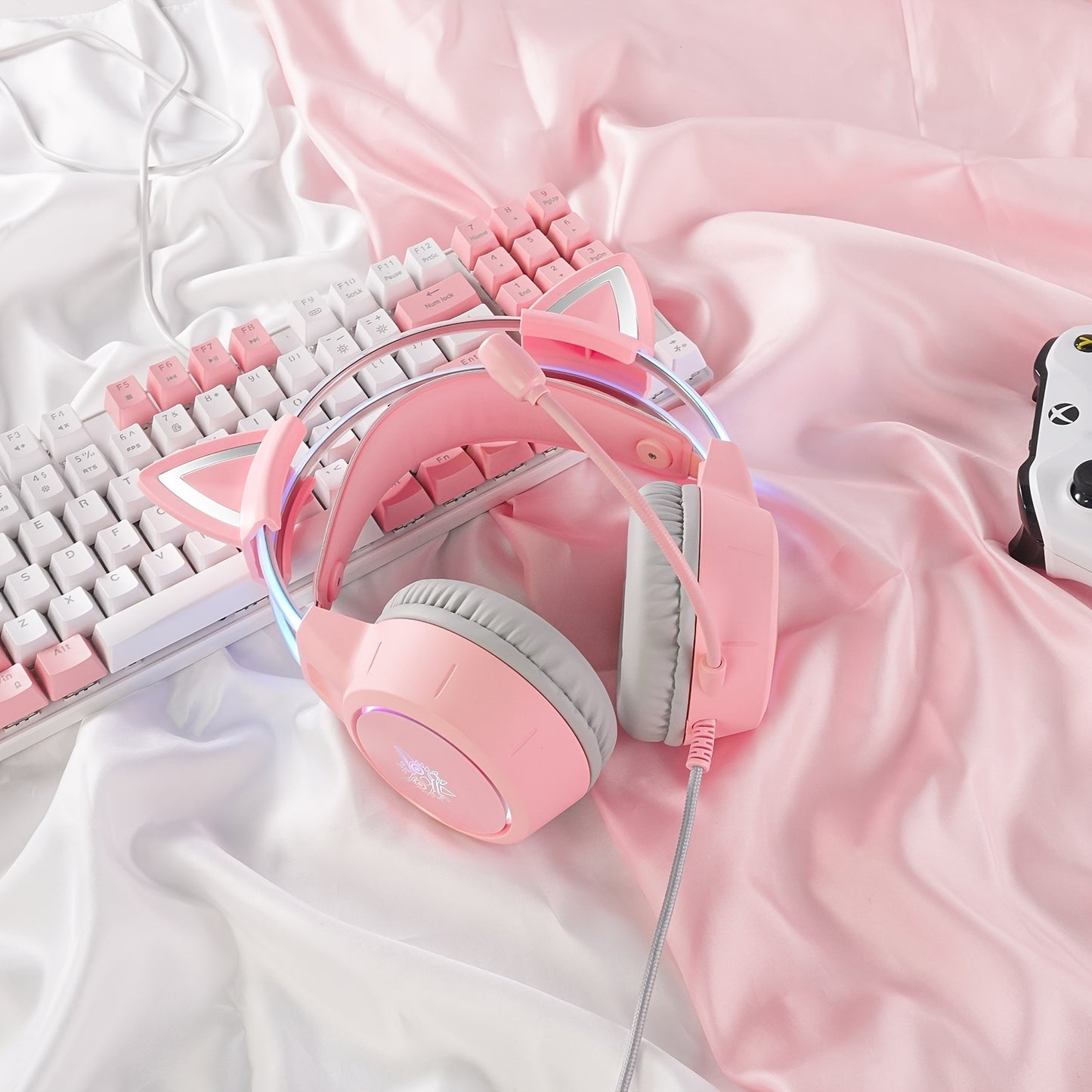 ONIKUMA X15pro, Wired Gaming Headset With Detachable Cat Ears, RGB, Removable Mic, Compatible With PC Mobile, Over-Ear Luminous Wired Gaming Headset