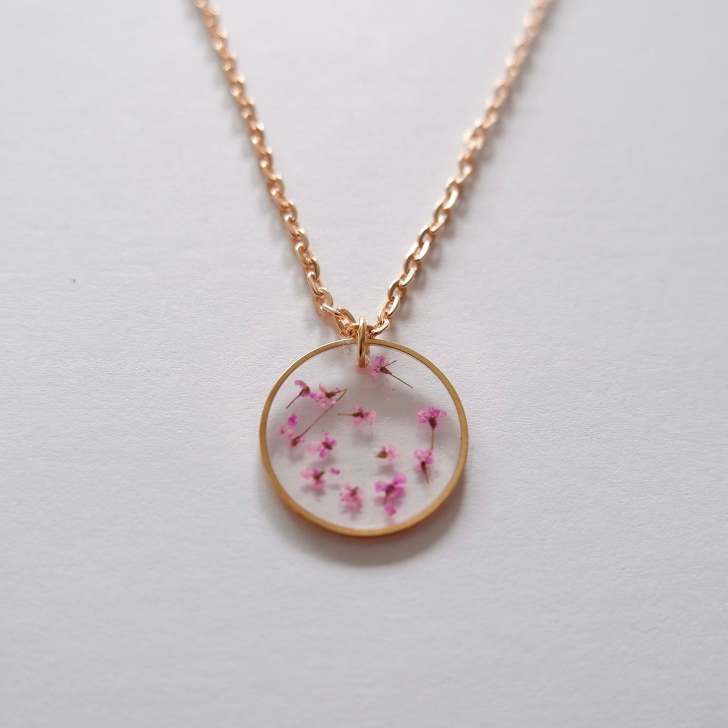 Collier Estelle rose - rond (moyen)