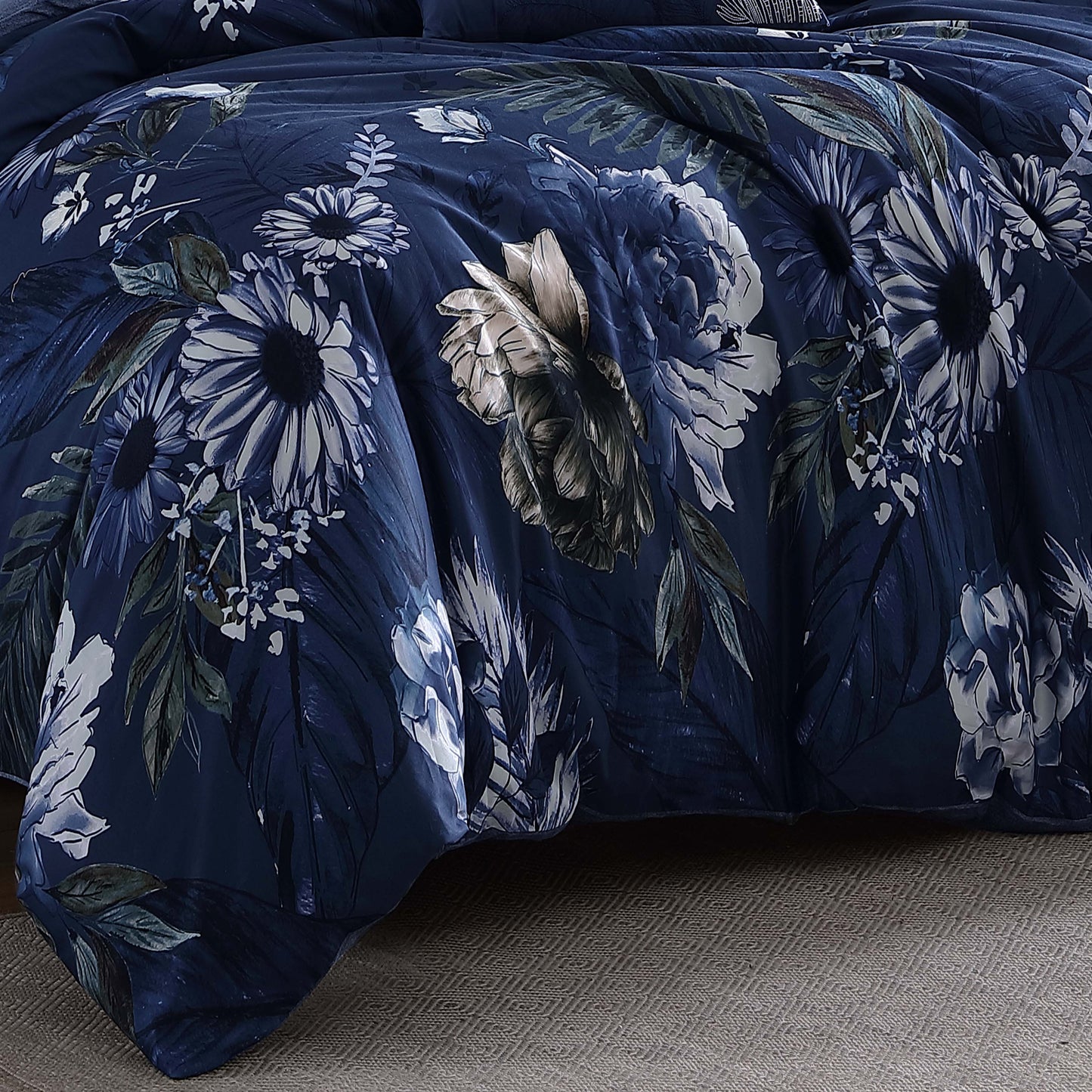 Bebejan Daisy Blue 5 Piece Queen Size Reversible Comforter Set - FINAL SALE-2
