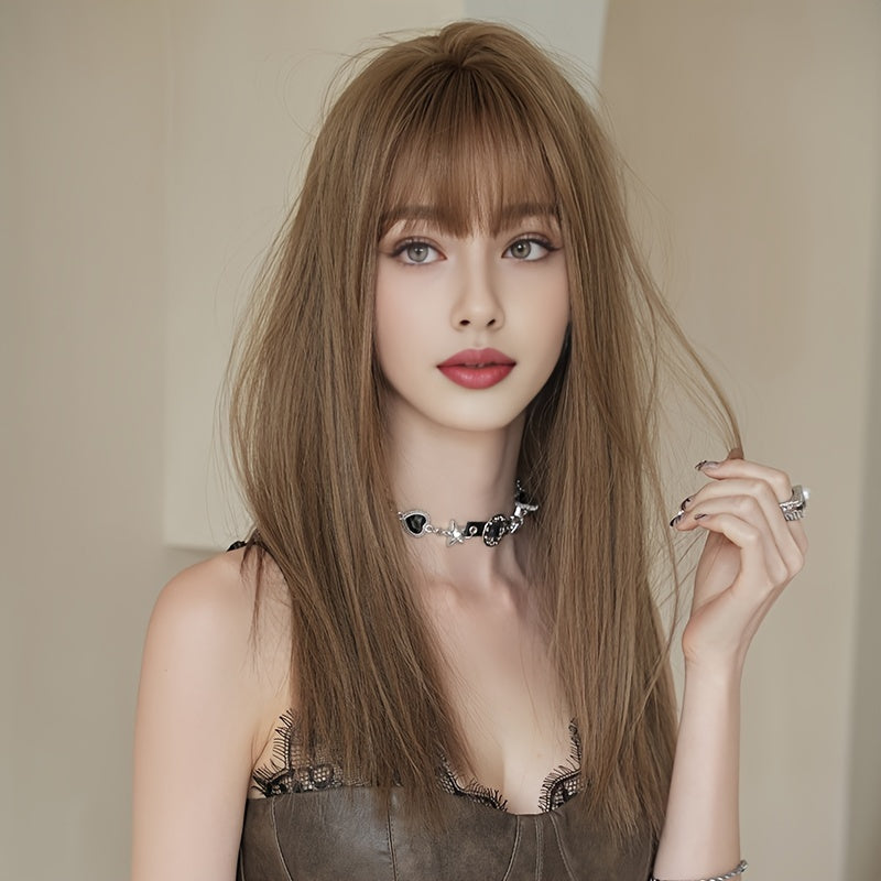 Chic Layered Wig with Bangs-4