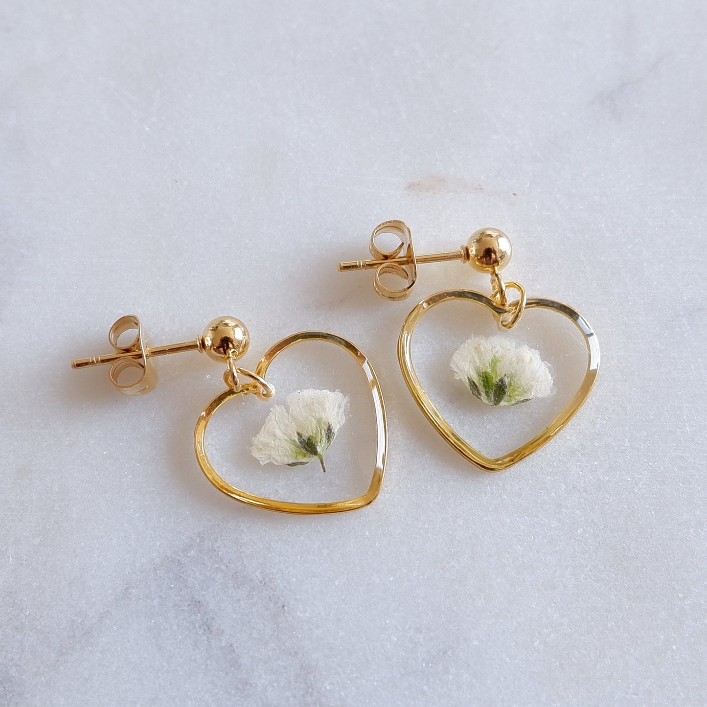 Boucles d'oreilles Gigi blanc - Coeur (médium 15mm)