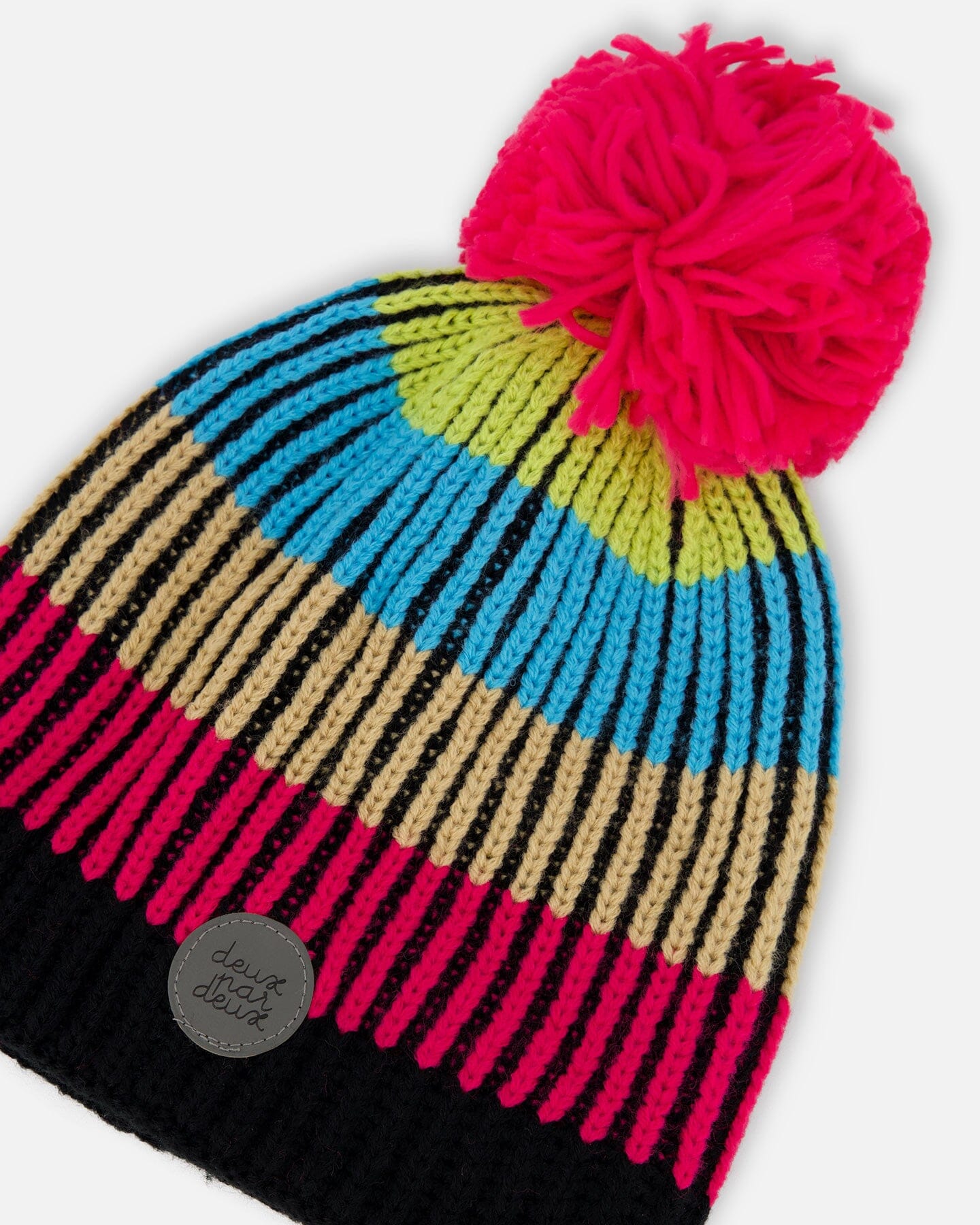 Knitted Winter Hat In Black & Multicolor-3