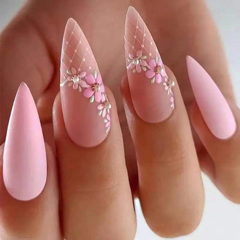 Glamorous Black Almond Stiletto Nails-24