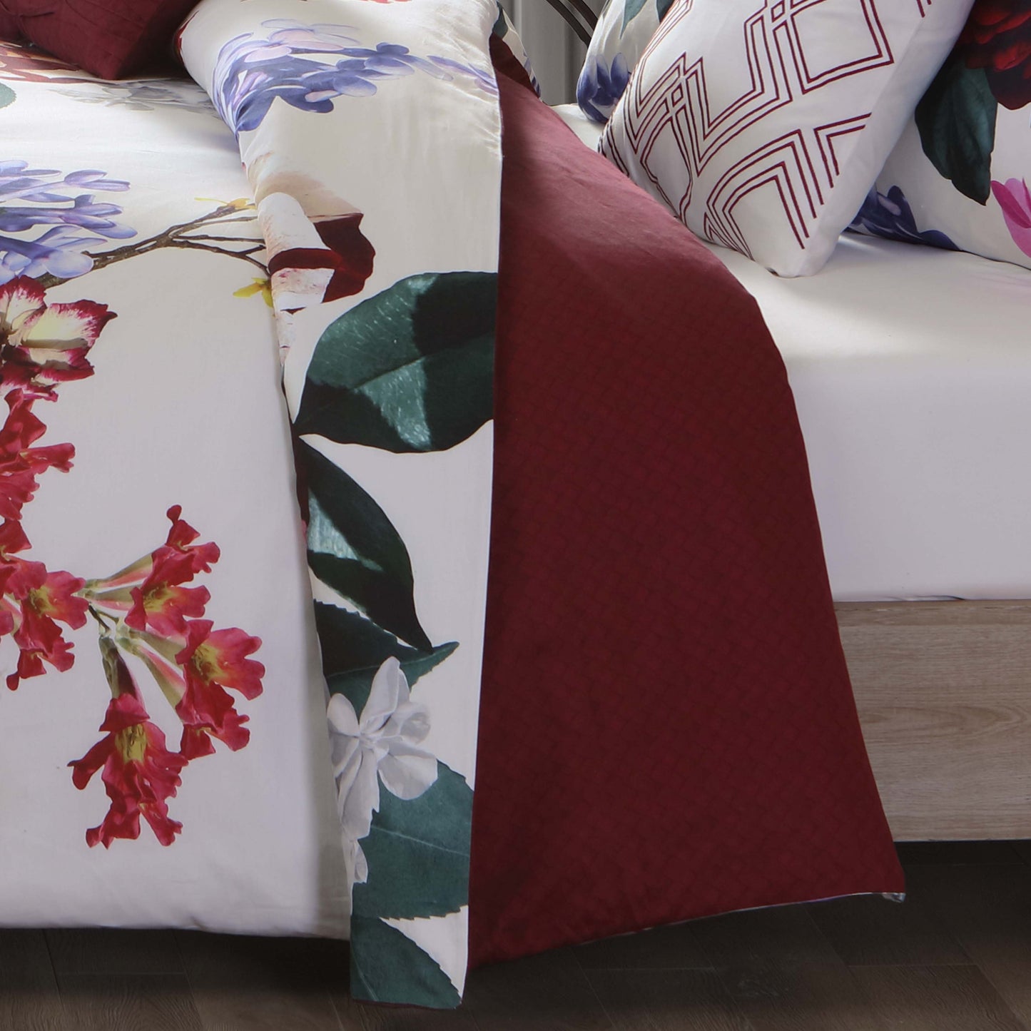 Bebejan Magenta Floral 5 Piece Reversible Comforter Set-3