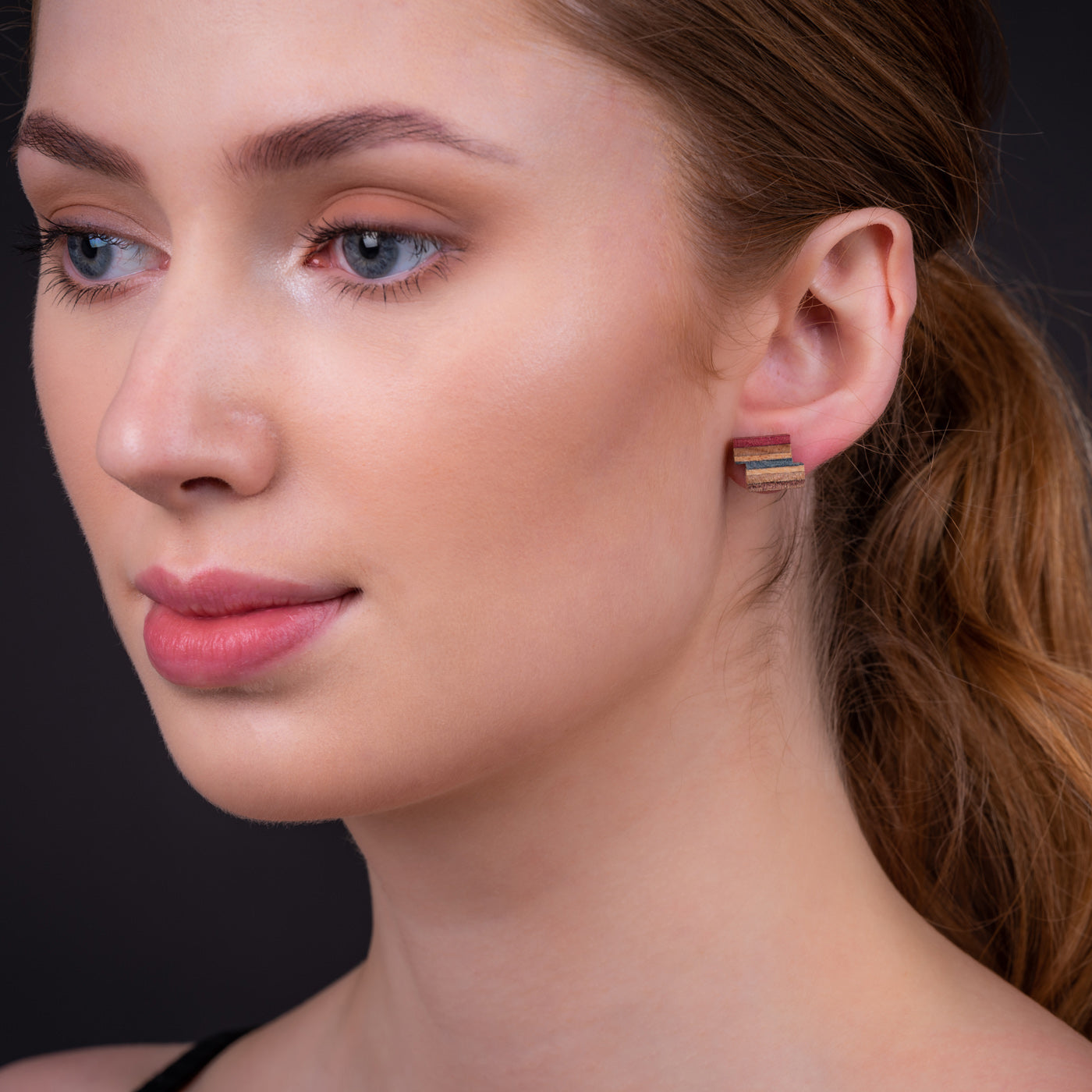 Zig Recycled Skateboard Stud Earrings-2