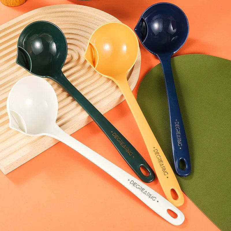 Long Handle Kitchen Filter Spoon Colander Oil Soup Separator Tablespoons creative Tableware Hot Pot Skimmer Scoop with Holes