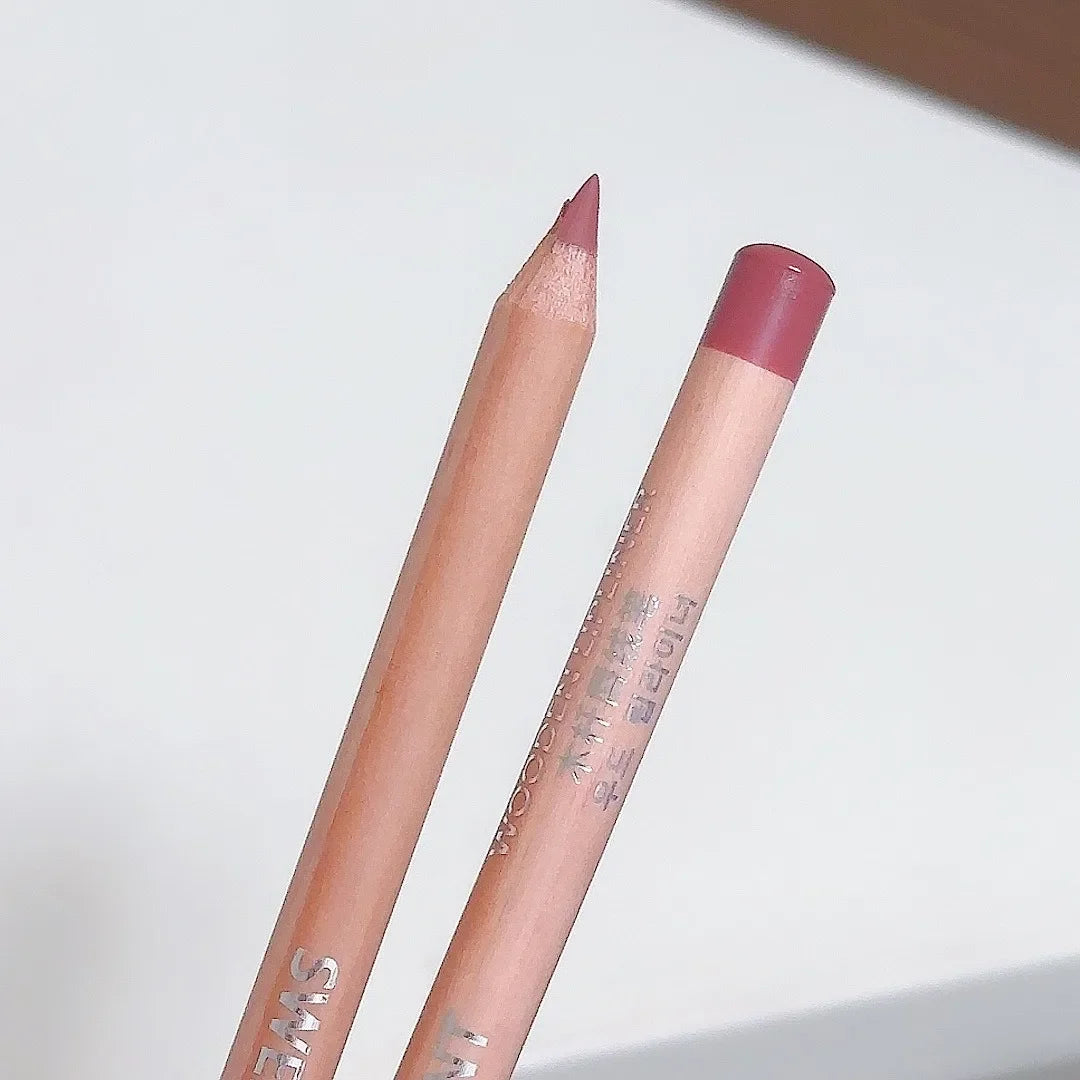 Bean Paste Pink Lip Liner Pen Professional Lip Liner Pencil Velvet Matte Lip Non-stick Cup Nude Lipstick Pen Contour Line Makeup