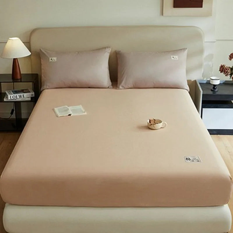 Pure Cotton Solid Anti-Slip Fitted Sheet European Skin-Friendly Mattress Protector for Bedroom Soft Dust Cover for All Seasons