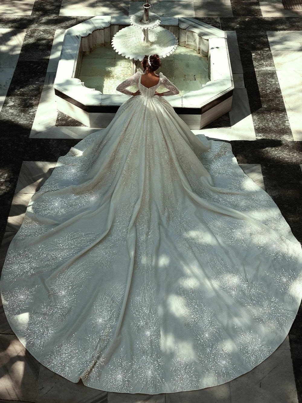 Customized Luxury Beaded Long Wedding Dress With Train Modest Long Sleeve Bridal Gown 2025 Charming Princess Dresses For Bride