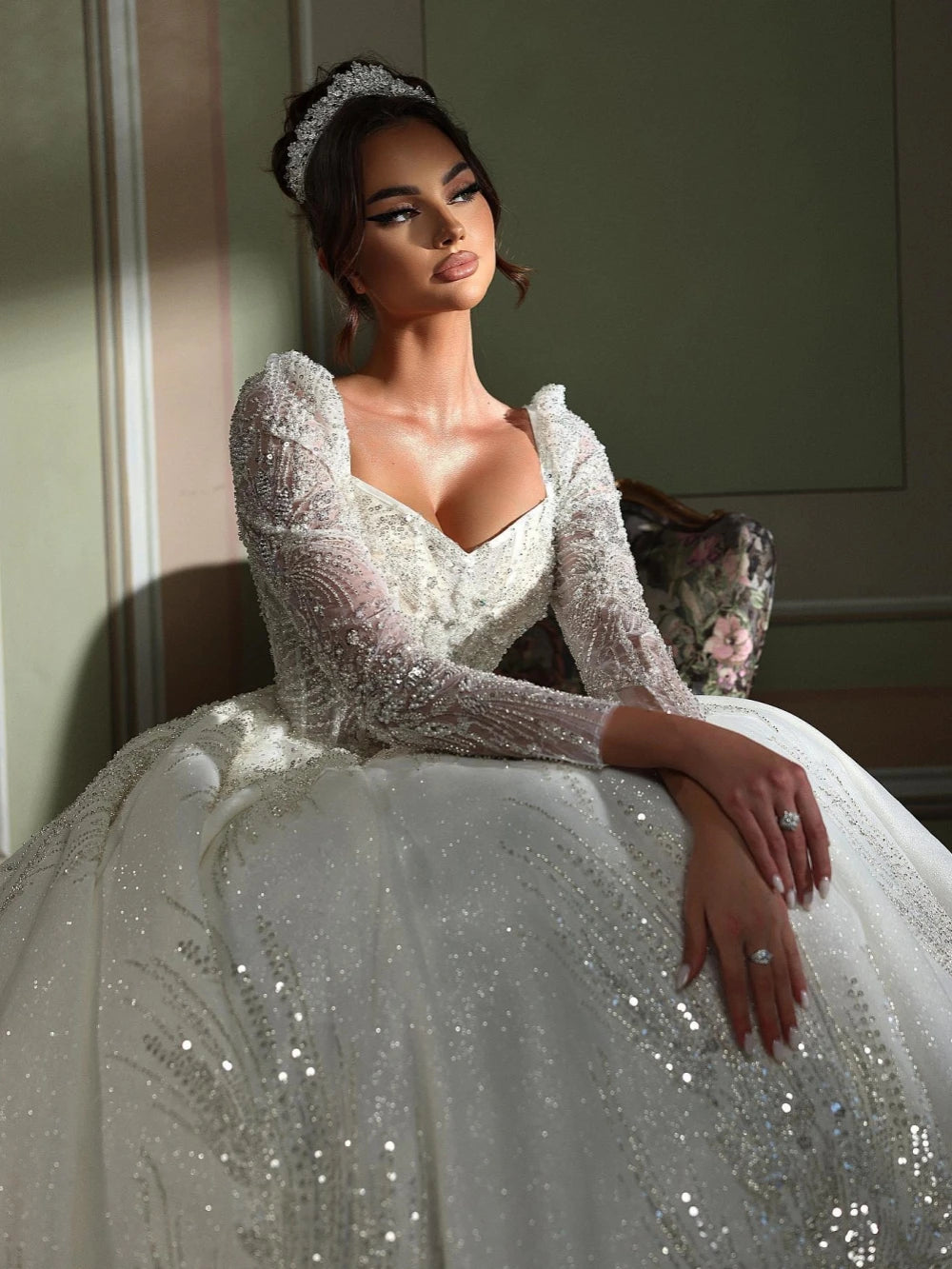 Customized Luxury Beaded Long Wedding Dress With Train Modest Long Sleeve Bridal Gown 2025 Charming Princess Dresses For Bride