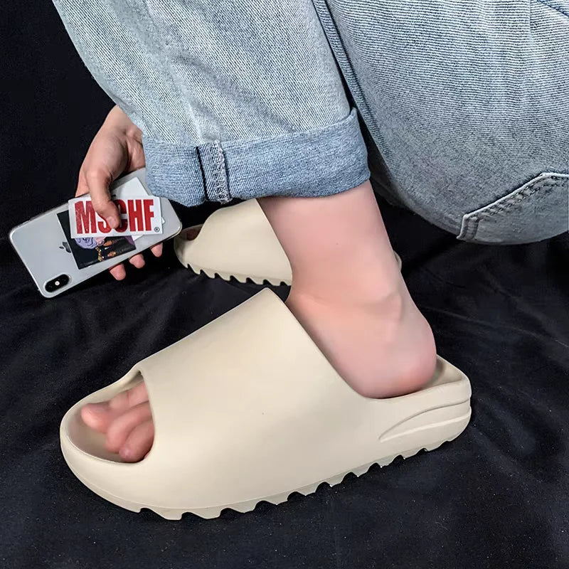 Men's and Women's Casual Slippers Thick-Soled Wear-Resistant Non-Slip Heightening Comfortable Soft Casual Beach Sandals