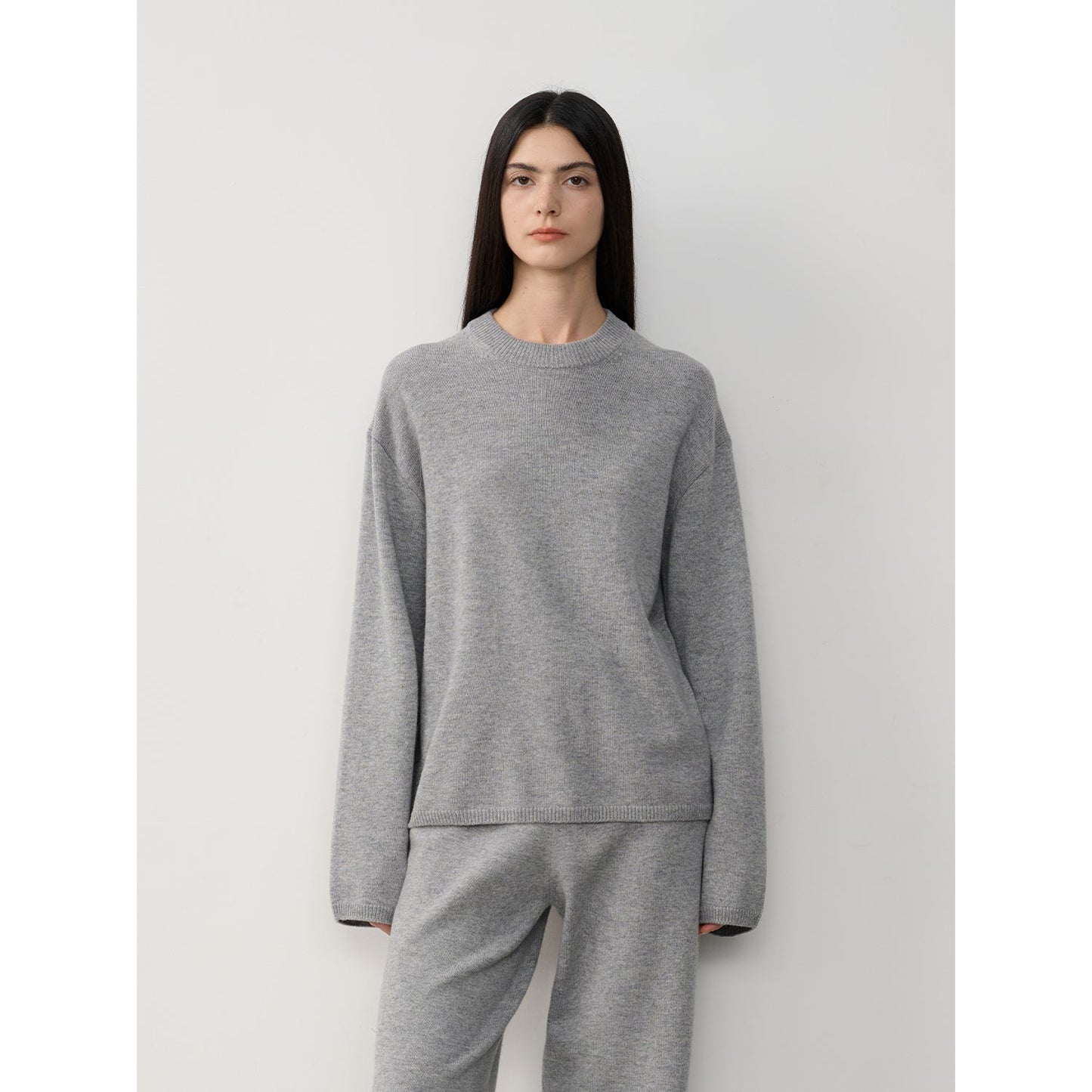"Fall Winter Mischief" Basalan Merino Wool Knit Outfit-9