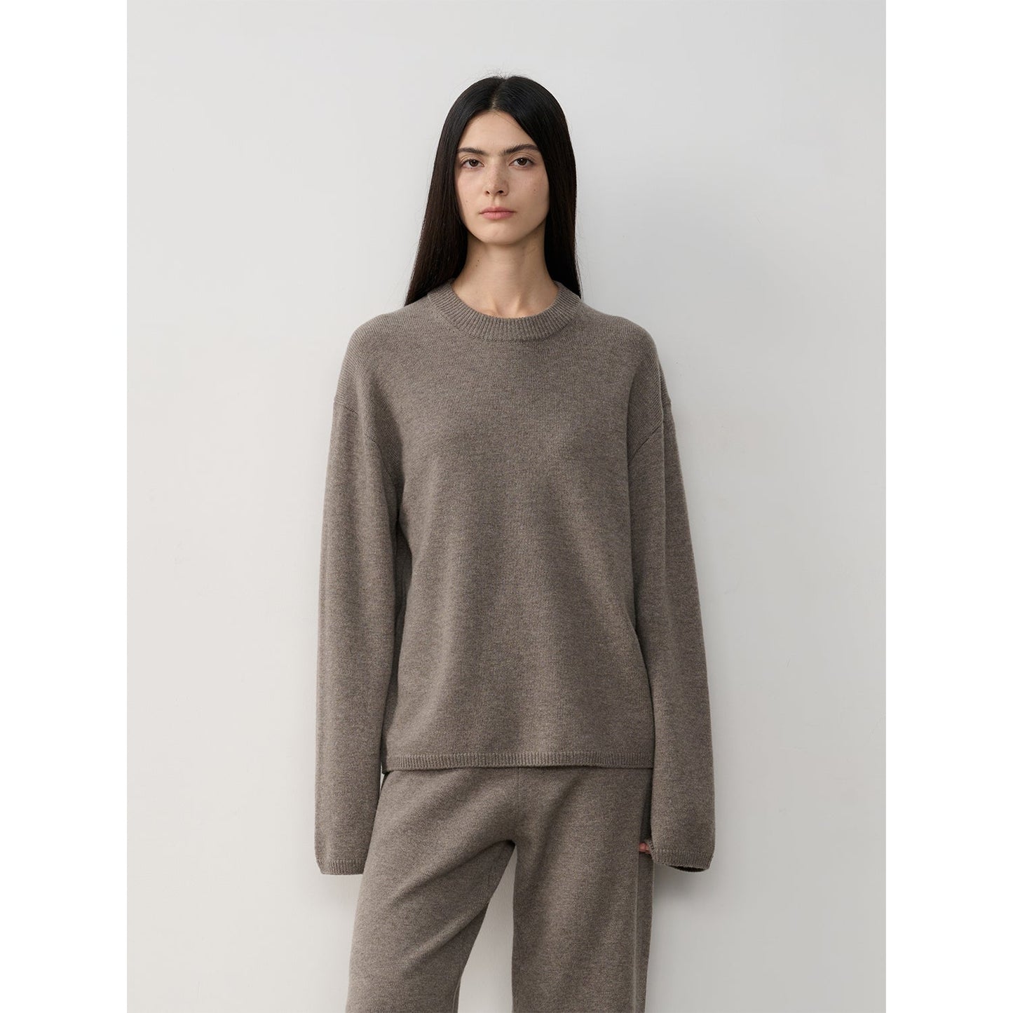 "Fall Winter Mischief" Basalan Merino Wool Knit Outfit-7