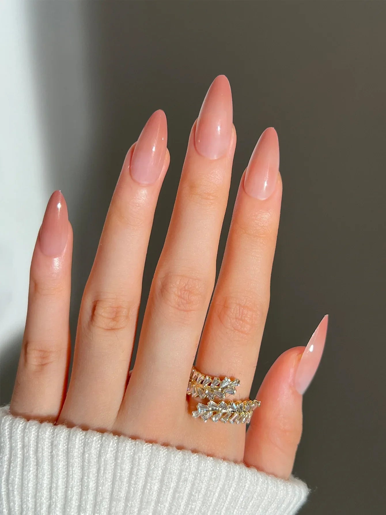 Glamorous Black Almond Stiletto Nails-62