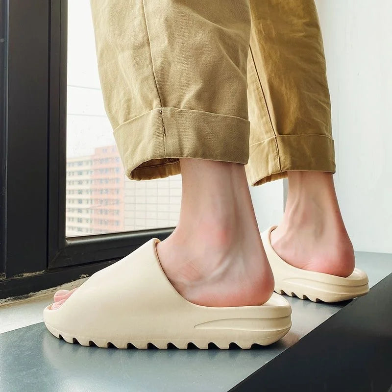 Men's and Women's Casual Slippers Thick-Soled Wear-Resistant Non-Slip Heightening Comfortable Soft Casual Beach Sandals