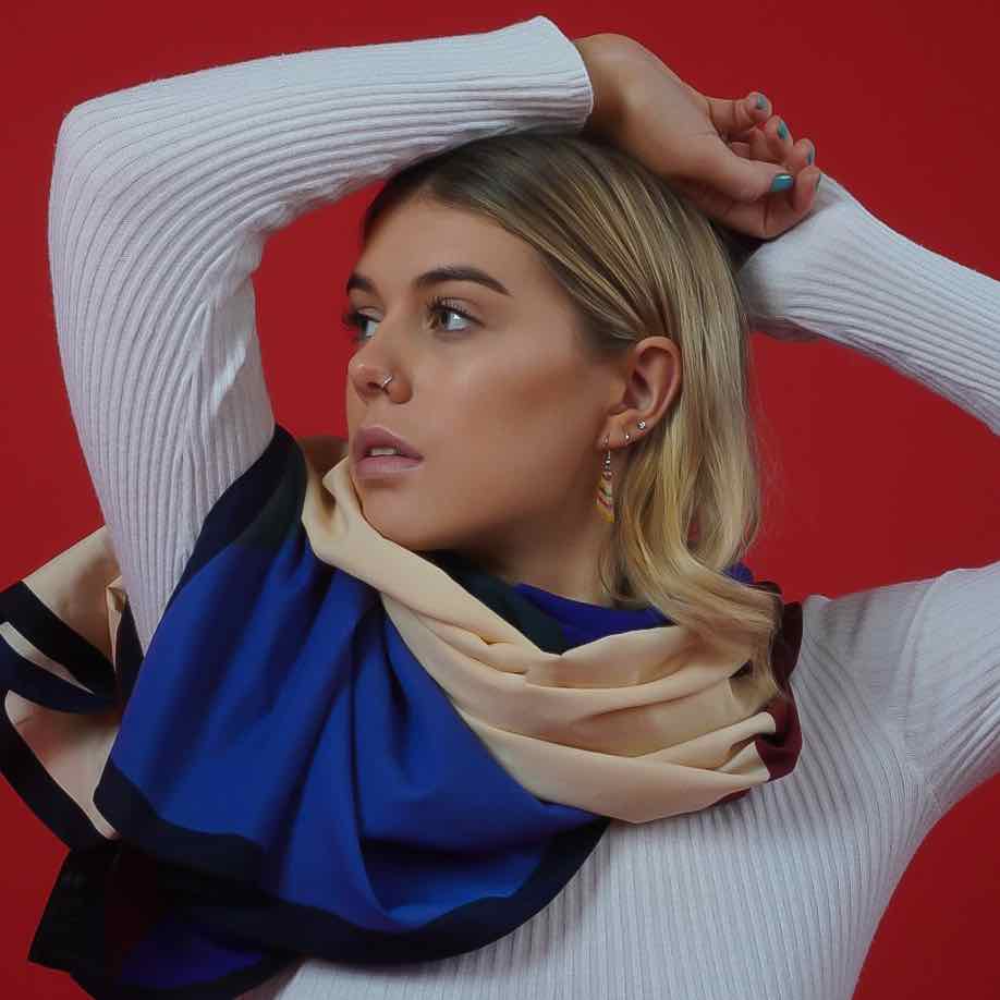 Sono Triangle Wood Dangle Earrings-3