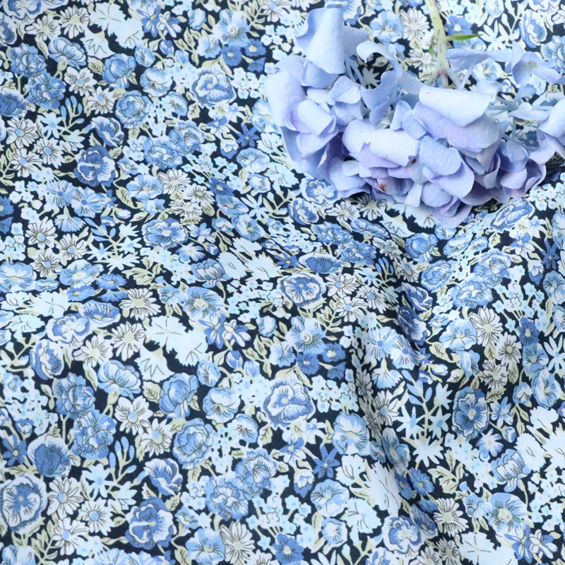 Small Blue Rose Floral 80 Pieces Flat Long Velvet Cotton Printed Fabric
