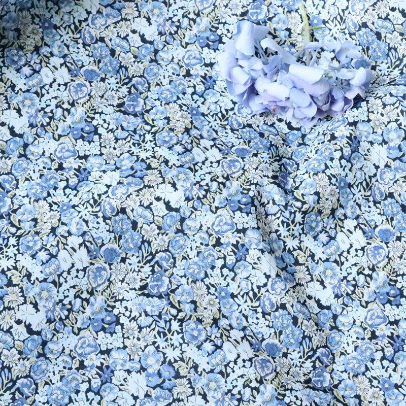 Small Blue Rose Floral 80 Pieces Flat Long Velvet Cotton Printed Fabric