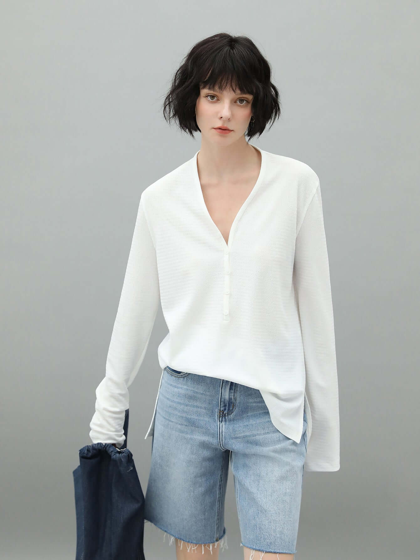 Classic V-neck Jacquard Tee-1