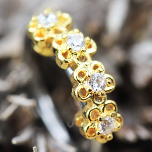 316L Stainless Steel Golden Flowers Seamless Circular Ring / Daith Cartilage Earring-1