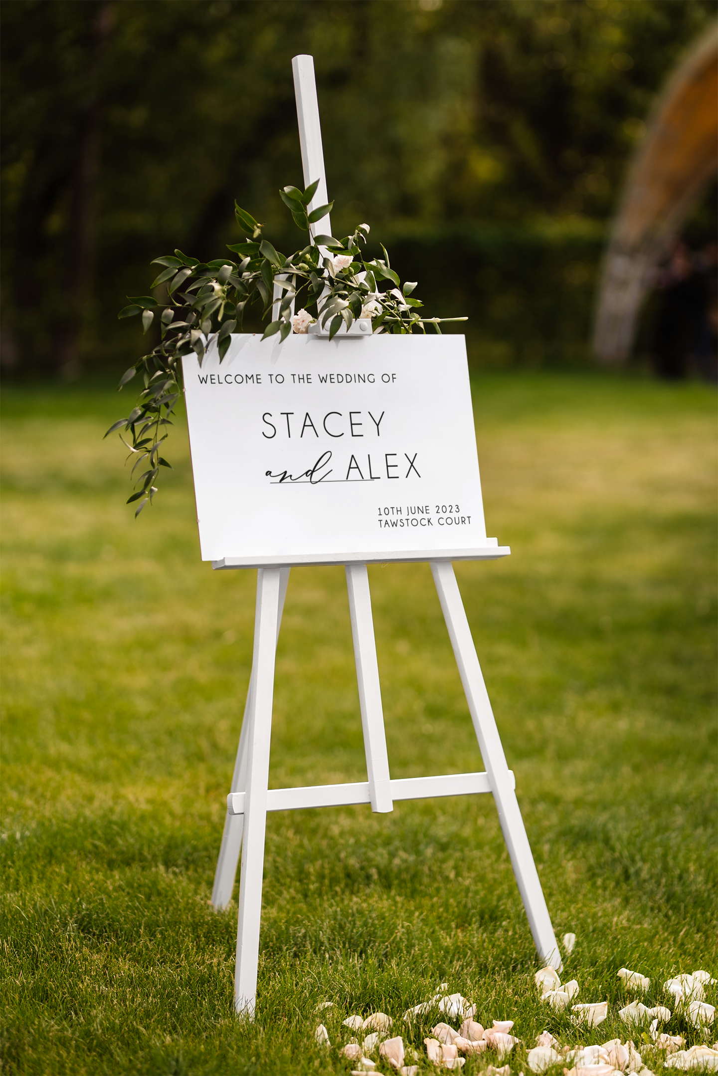 Custom Wedding Vinyl Simple Decal - Personalised Wedding Sign Vinyl Decal - Assorted Sizes & Colours-1