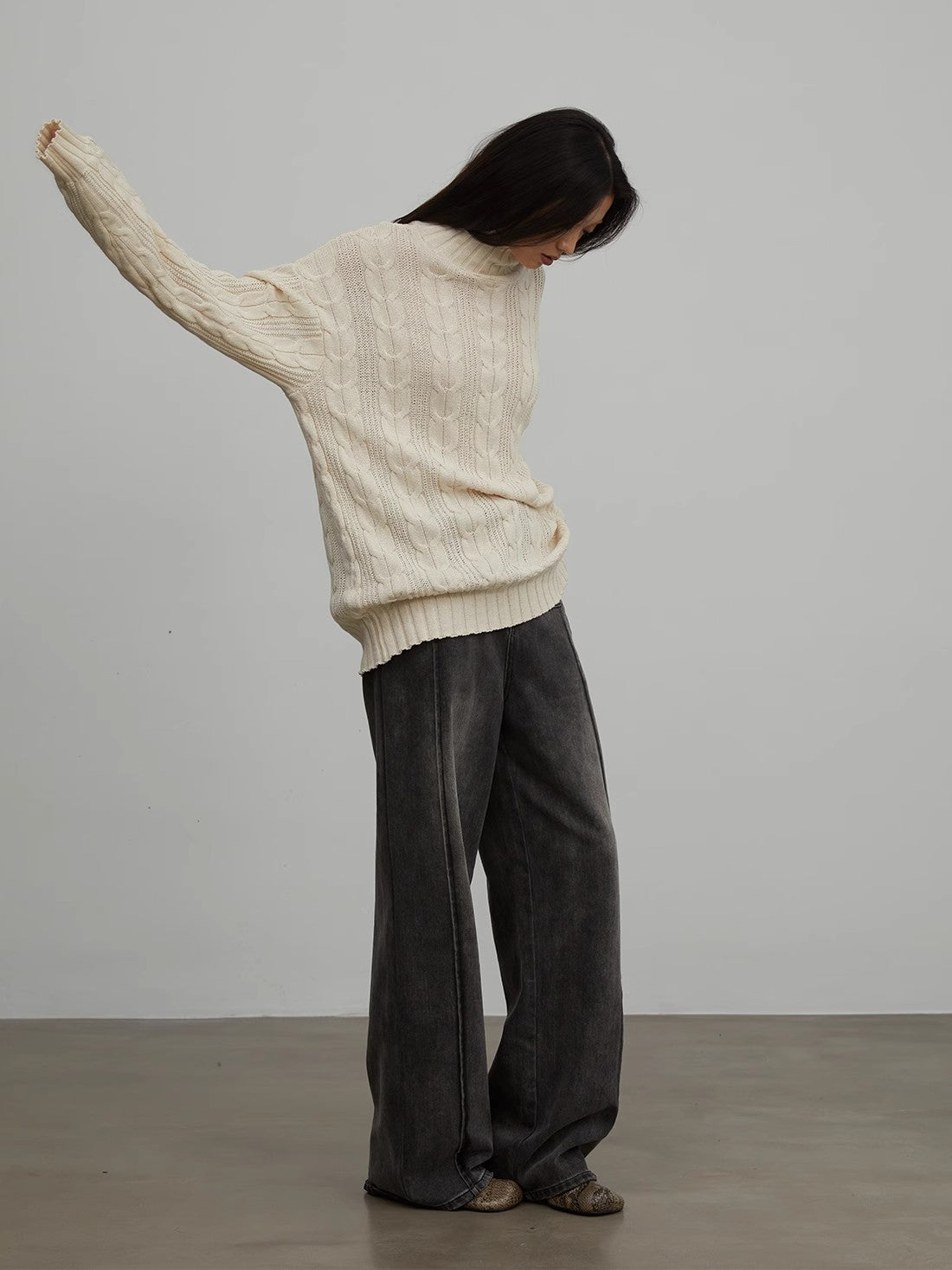 Warm family Jacquard Loose Straight Turtleneck Knit Sweater-2