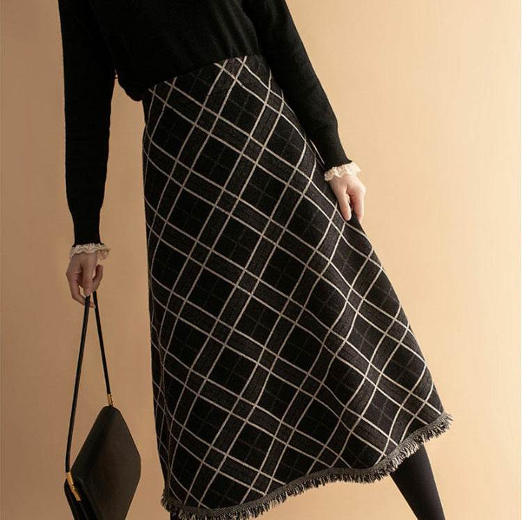 Women Plaid Big Hem Wool Midi Skirt