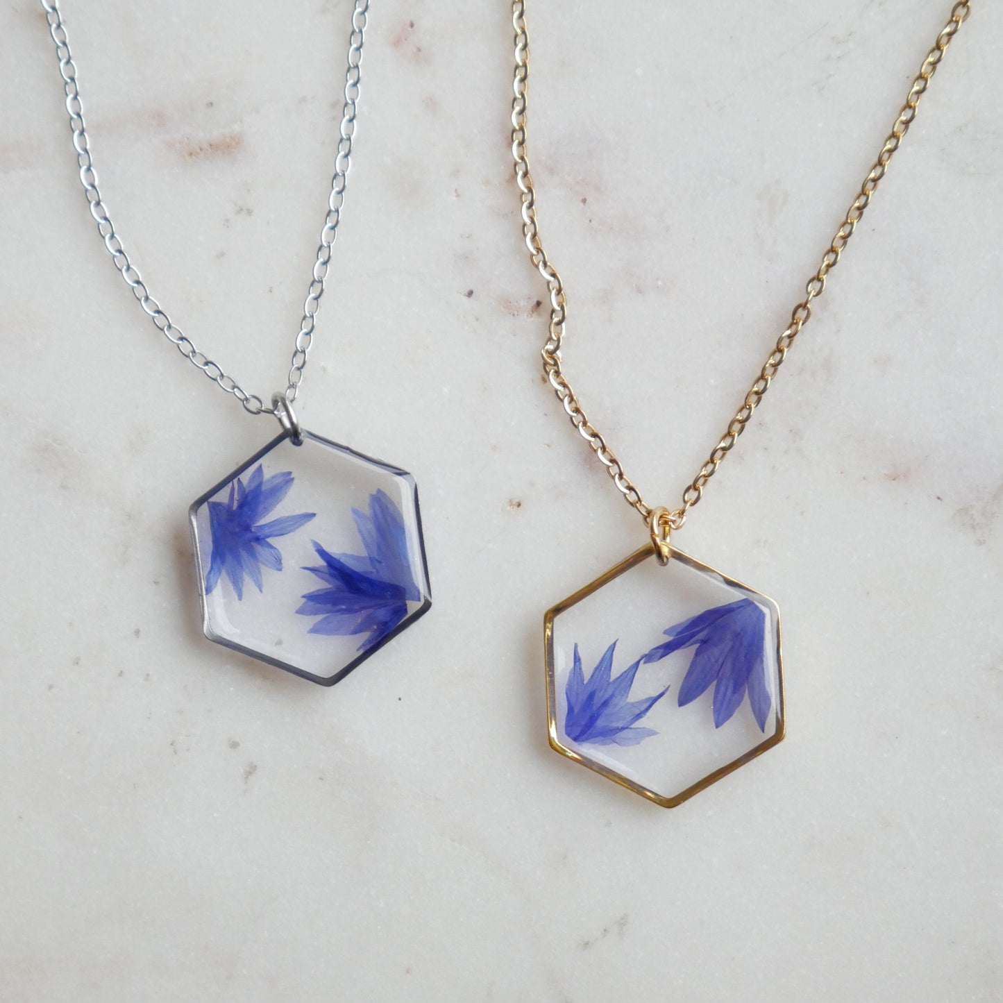 Collier Blu - hexa (moyen)