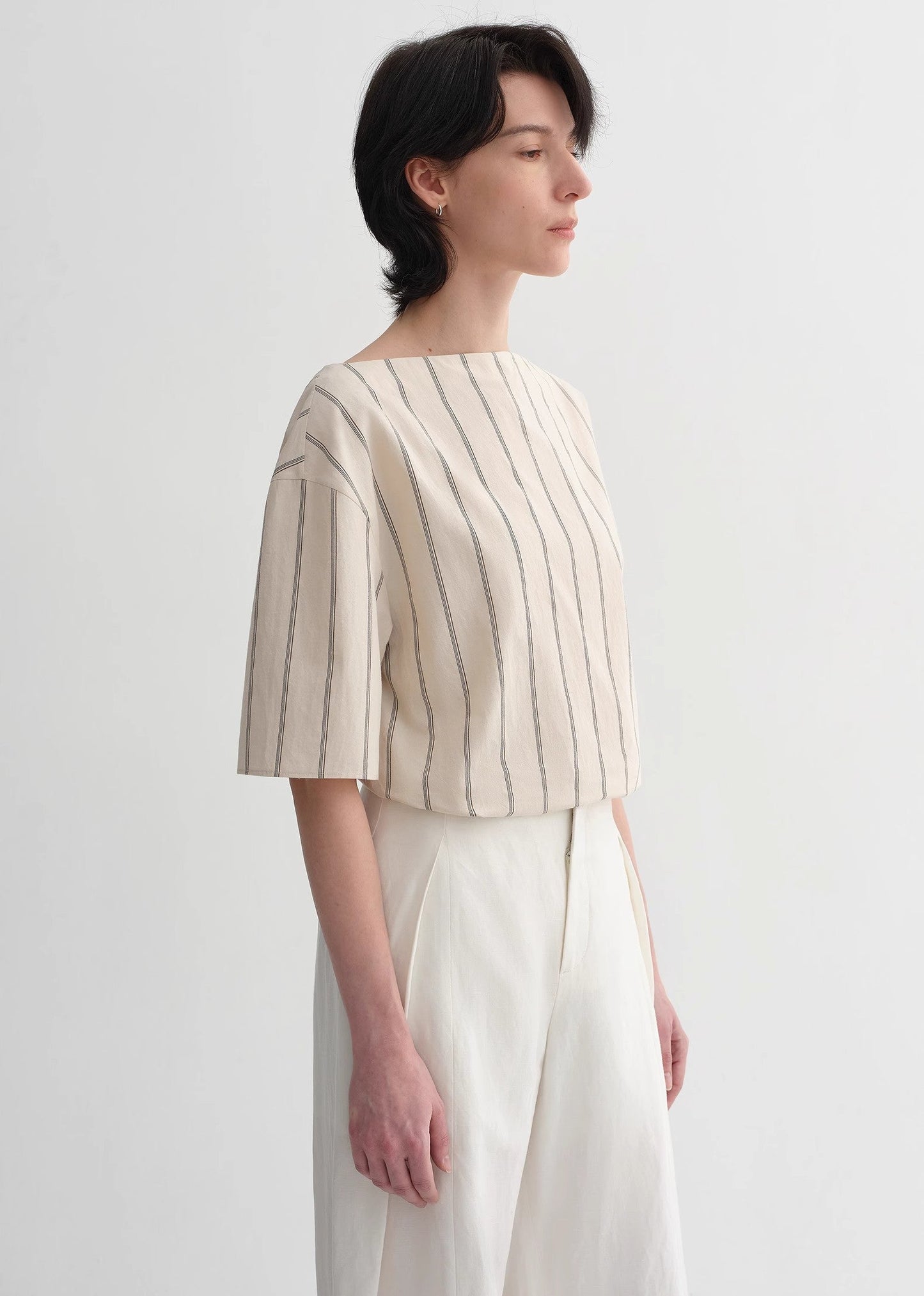 High-intelligence, relaxed, simple, high-quality, long-staple cotton, short-sleeved shirt for women-4
