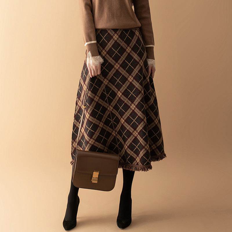 Women Plaid Big Hem Wool Midi Skirt