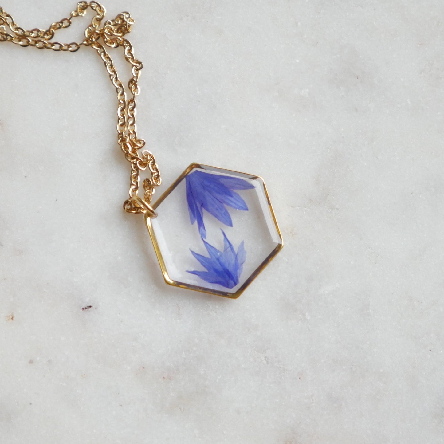 Collier Blu - hexa (moyen)