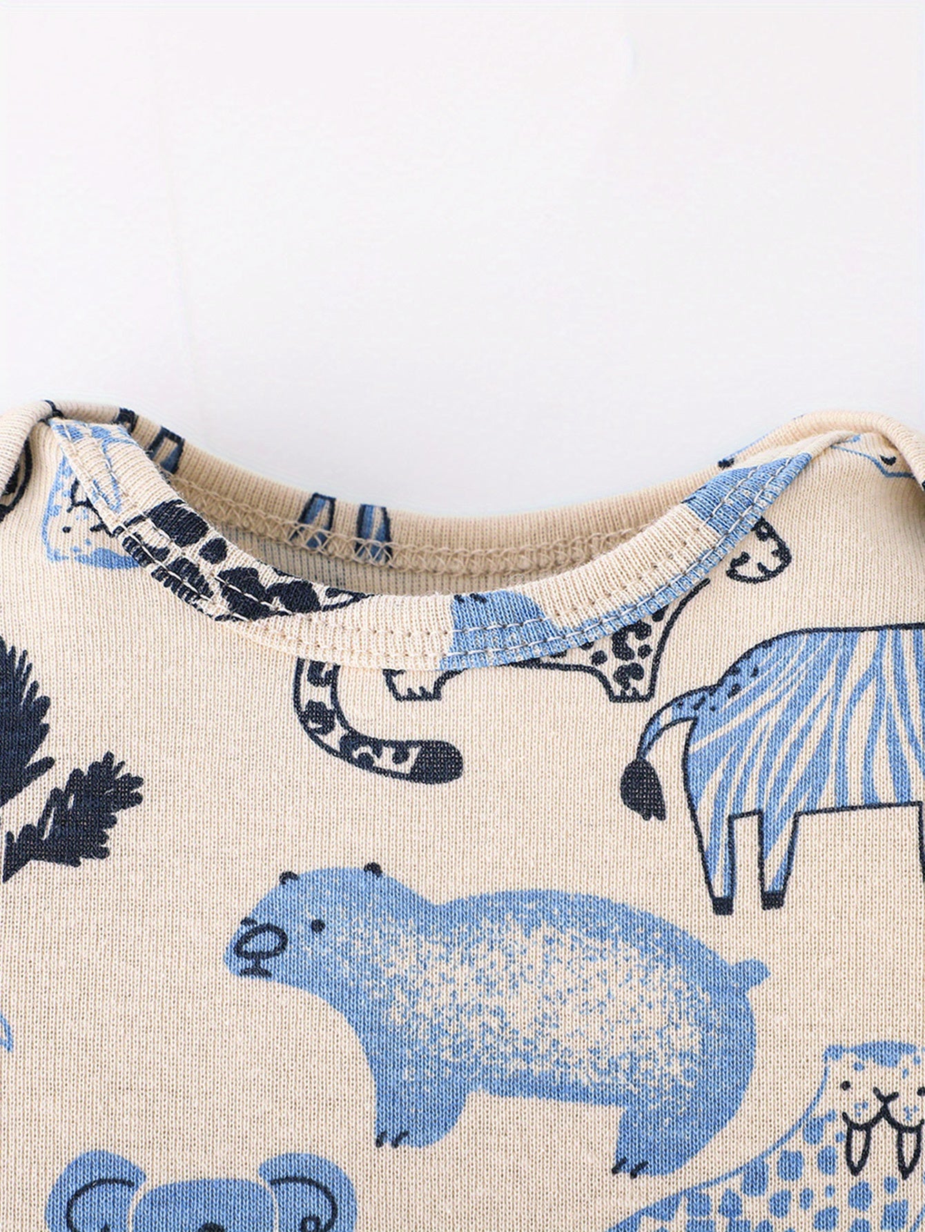 Five-piece Set of Infant and Toddler Short Sleeve Triangle Onesies