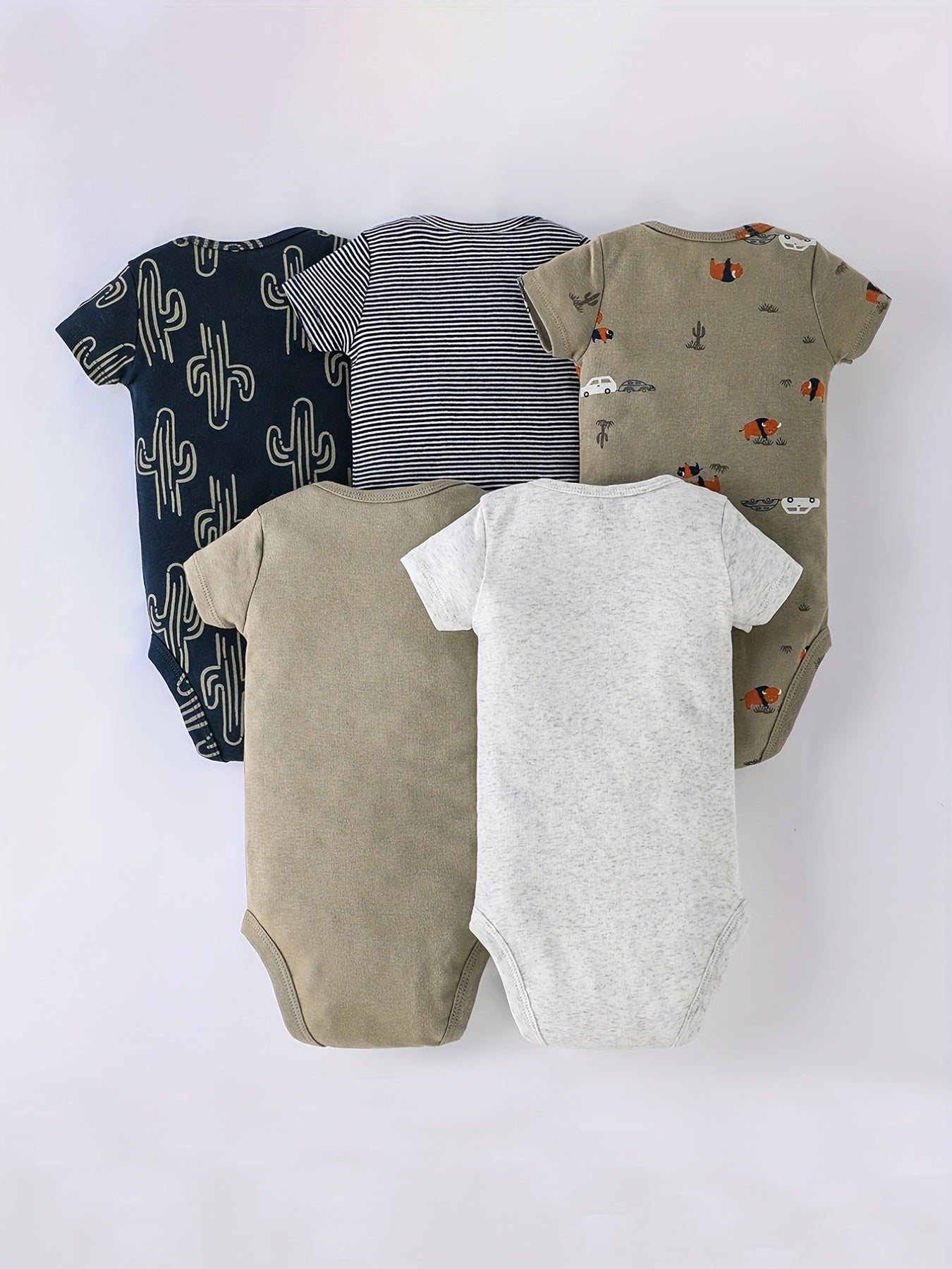 Five-piece Set of Infant and Toddler Short Sleeve Triangle Onesies