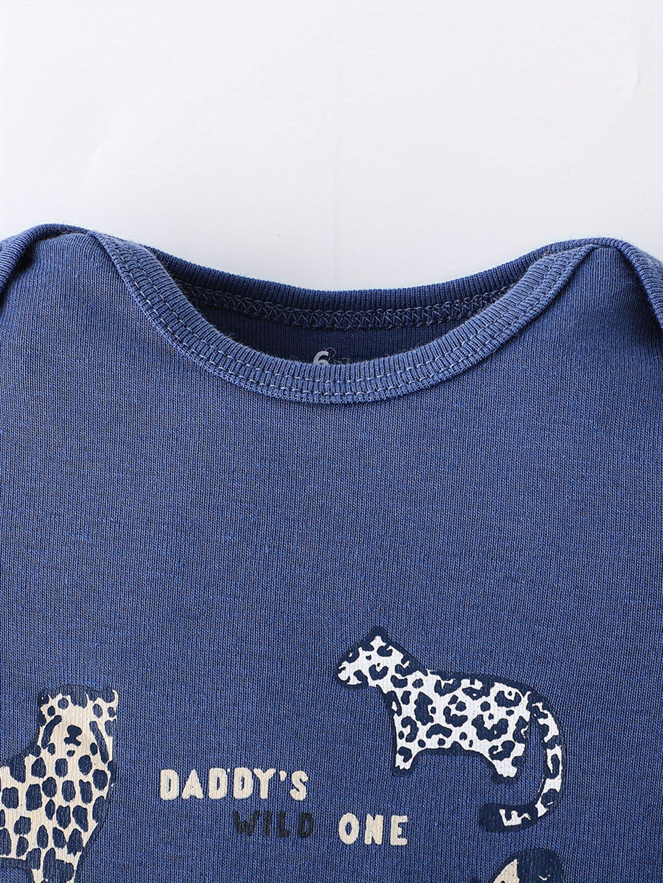 Five-piece Set of Infant and Toddler Short Sleeve Triangle Onesies