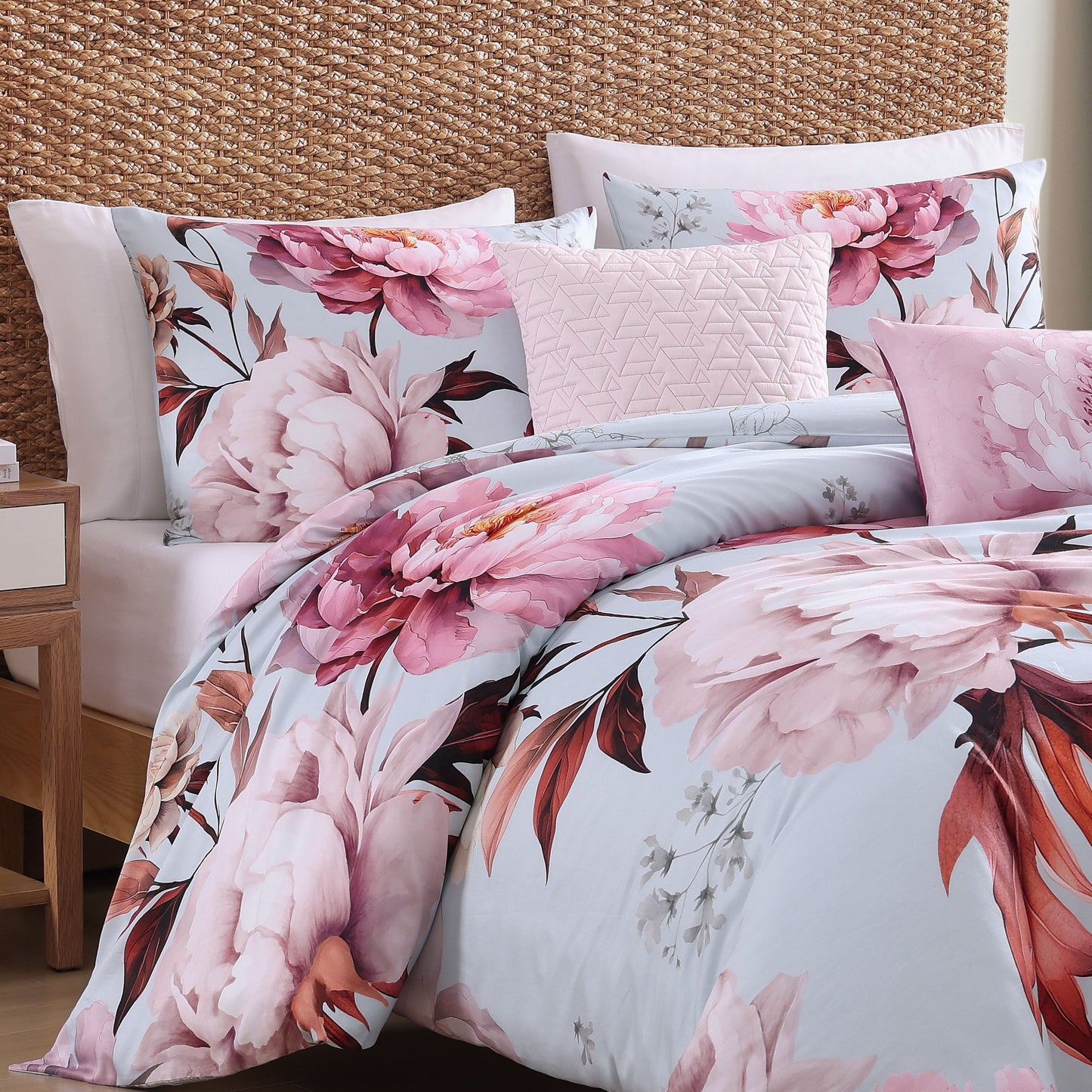 Bebejan Blooming Peonies 5 Piece Reversible Comforter Set-2