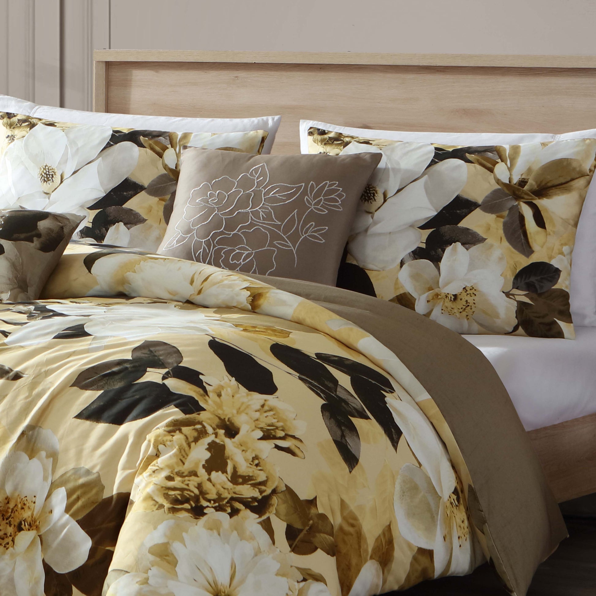 Bebejan Magnolia 5 Piece Reversible Comforter Set-3