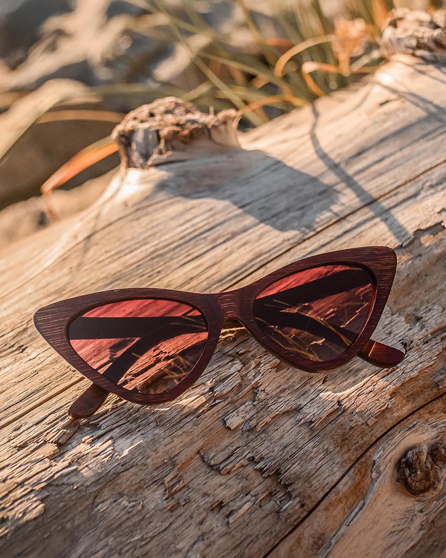 Betty | Polarized Bamboo Sunglasses-2