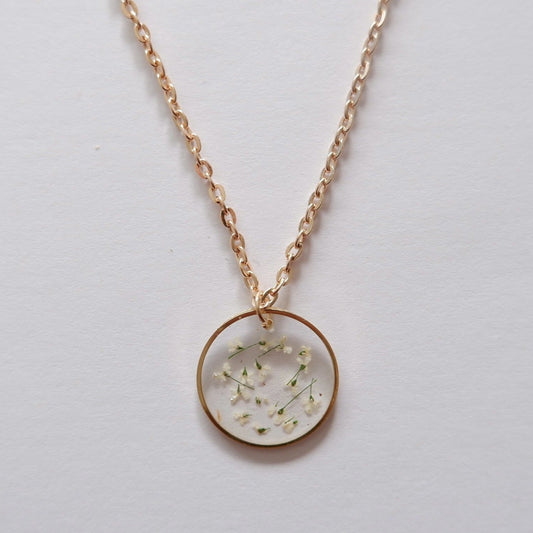 Collier Estelle blanches - rond (moyen)