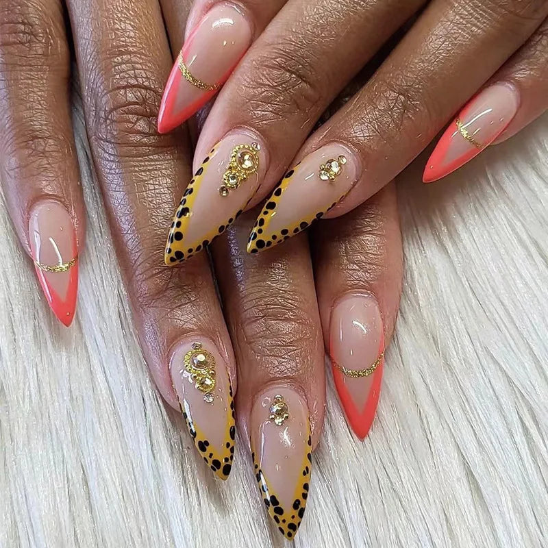 Glamorous Black Almond Stiletto Nails-8