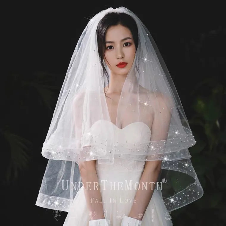 Two Tiers Short Wedding Veil Bling Bling Glitters Ribbon Horsehair Pearls Veil Face-Covered Mesh Bridal Veil Comb velo de novia