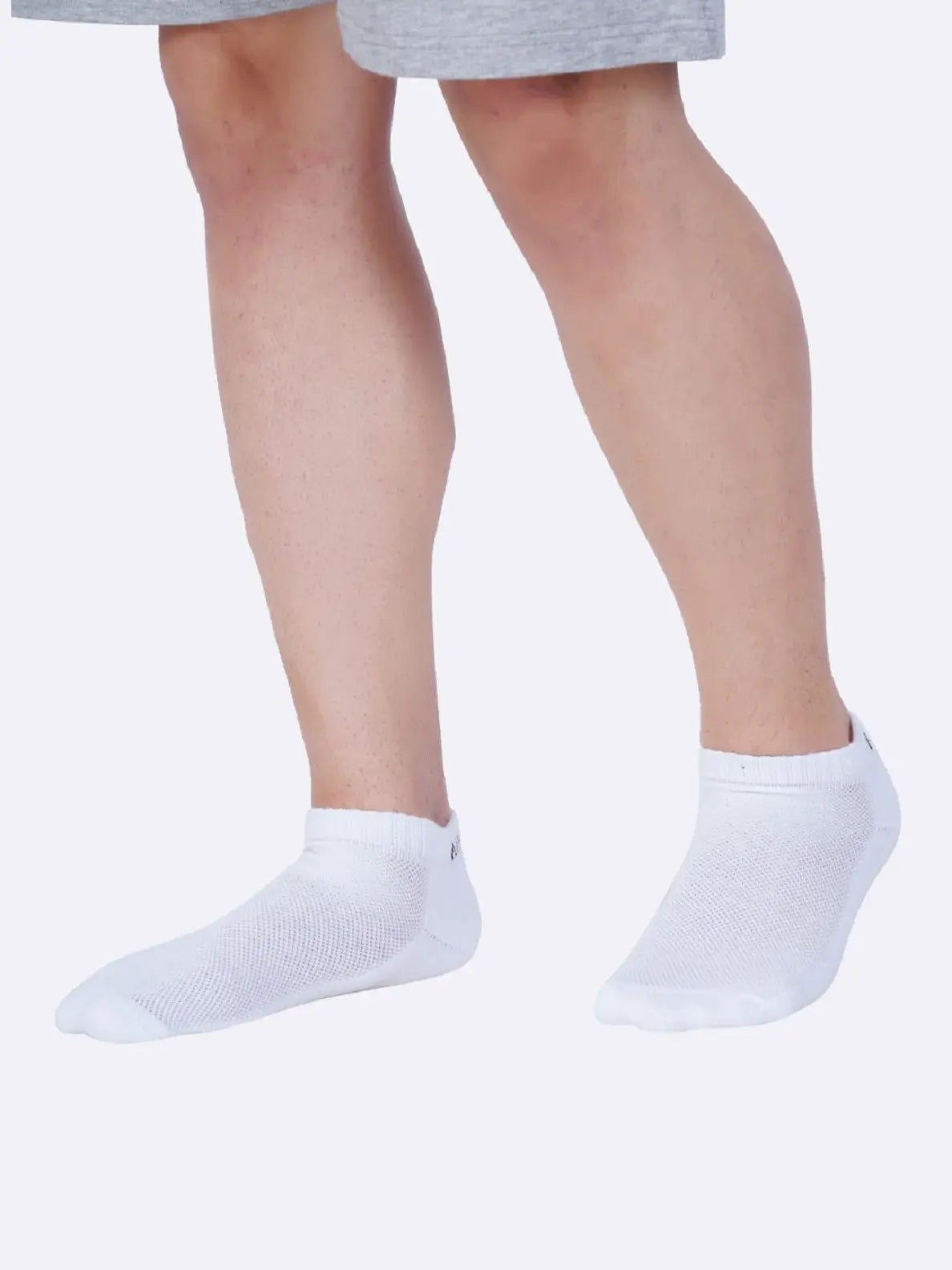 Ultra-soft low ankle socks designed for comfort and breathability