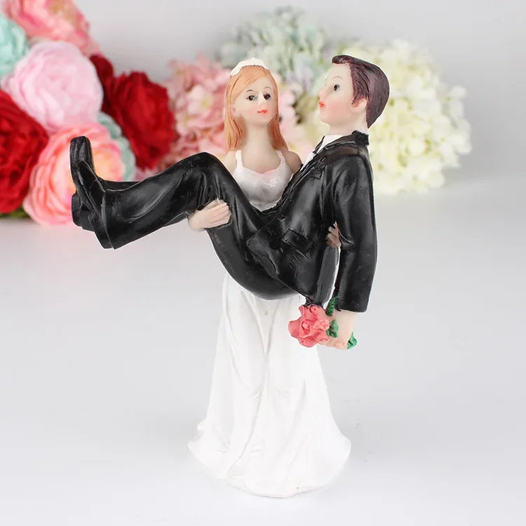 New Cake Toppers Dolls Bride and Groom Figurines Funny Wedding Cake Toppers Stand Topper Decoration Supplies Marry Figurine