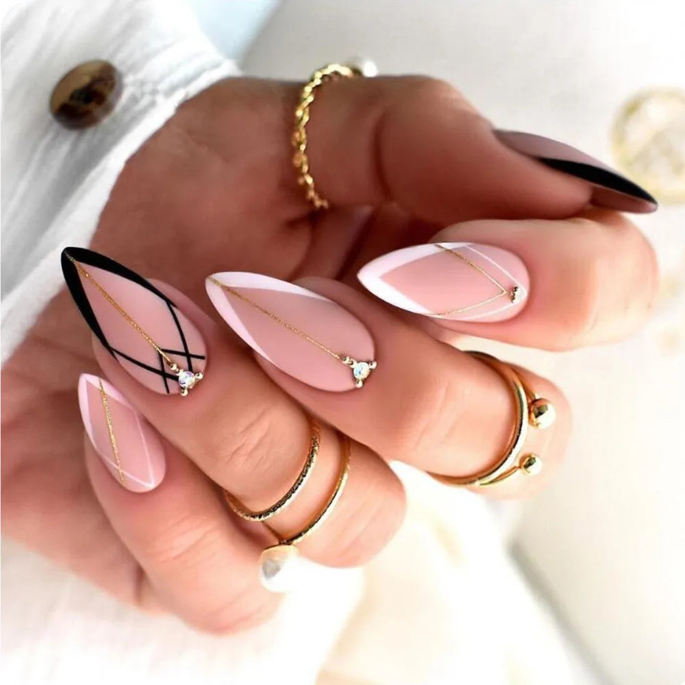 Glamorous Black Almond Stiletto Nails-36