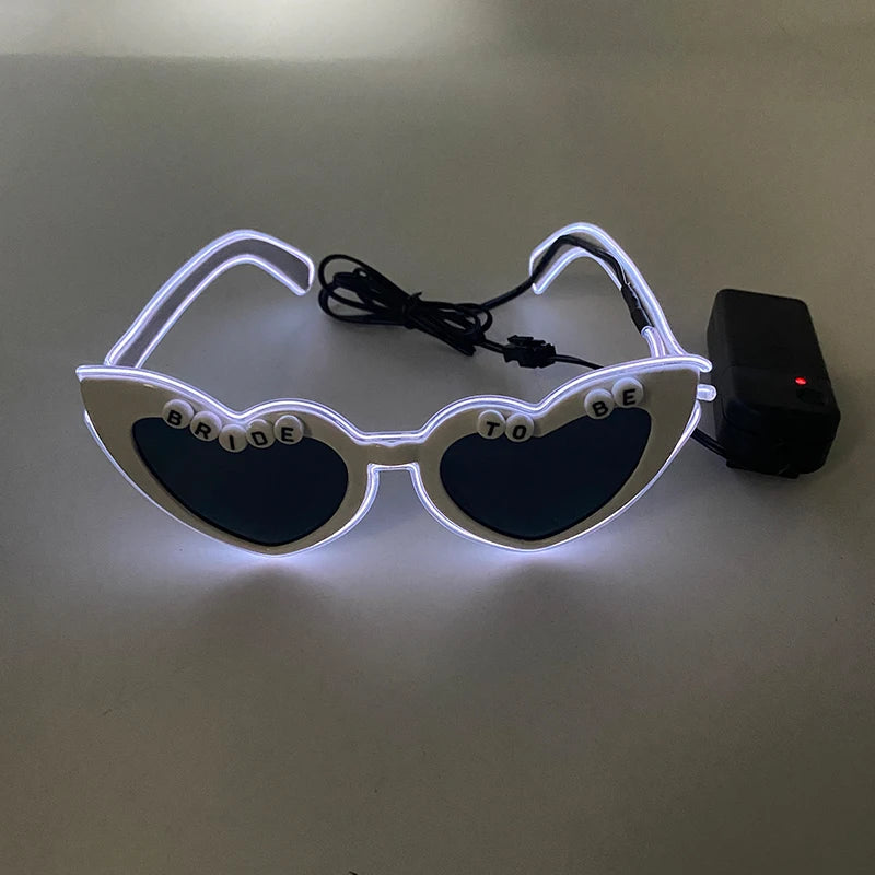 LED Just Married Glasses Wedding Bride To Be Surprise Gift Couple Glasses Souvenirs Glowing Heart Glasses Married Sunglasses