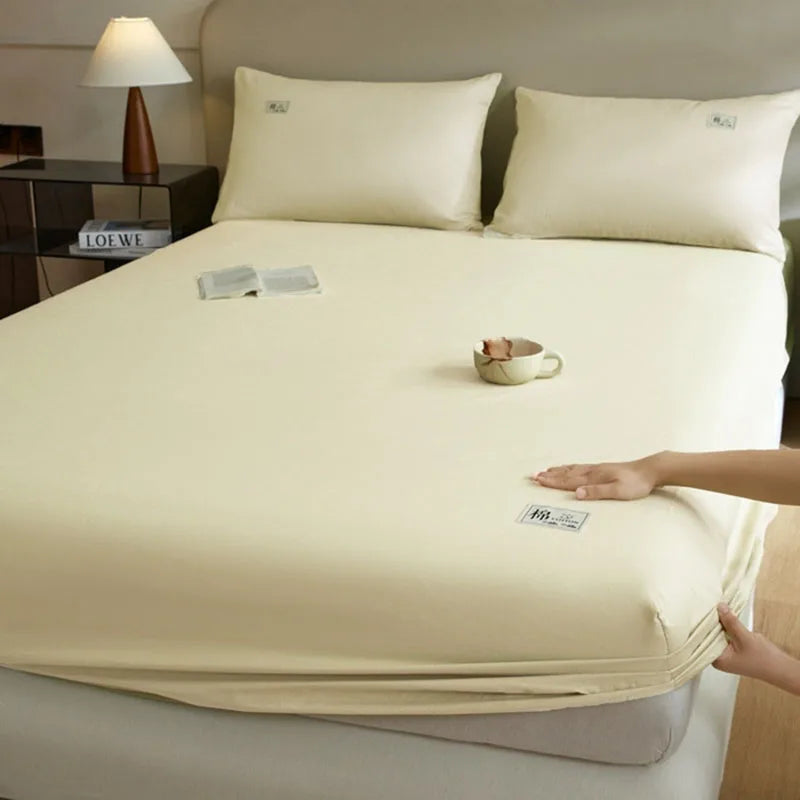 Pure Cotton Solid Anti-Slip Fitted Sheet European Skin-Friendly Mattress Protector for Bedroom Soft Dust Cover for All Seasons