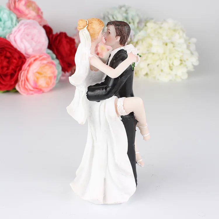 New Cake Toppers Dolls Bride and Groom Figurines Funny Wedding Cake Toppers Stand Topper Decoration Supplies Marry Figurine