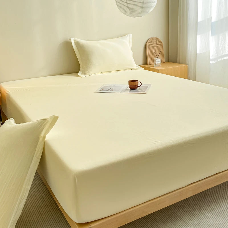 New Pre-Washed Fitted Sheet 1Piece- Classic Plaid Design, Ultra-Soft Microfiber Fabric, Breathable Mattress Cover -Easy Care