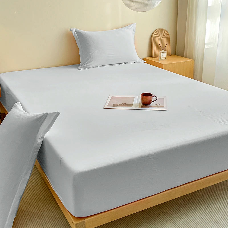 New Pre-Washed Fitted Sheet 1Piece- Classic Plaid Design, Ultra-Soft Microfiber Fabric, Breathable Mattress Cover -Easy Care