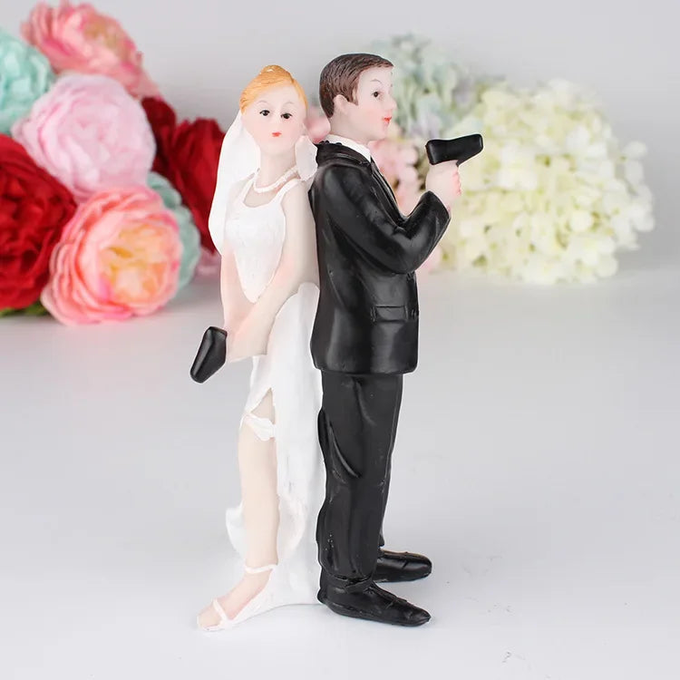 New Cake Toppers Dolls Bride and Groom Figurines Funny Wedding Cake Toppers Stand Topper Decoration Supplies Marry Figurine